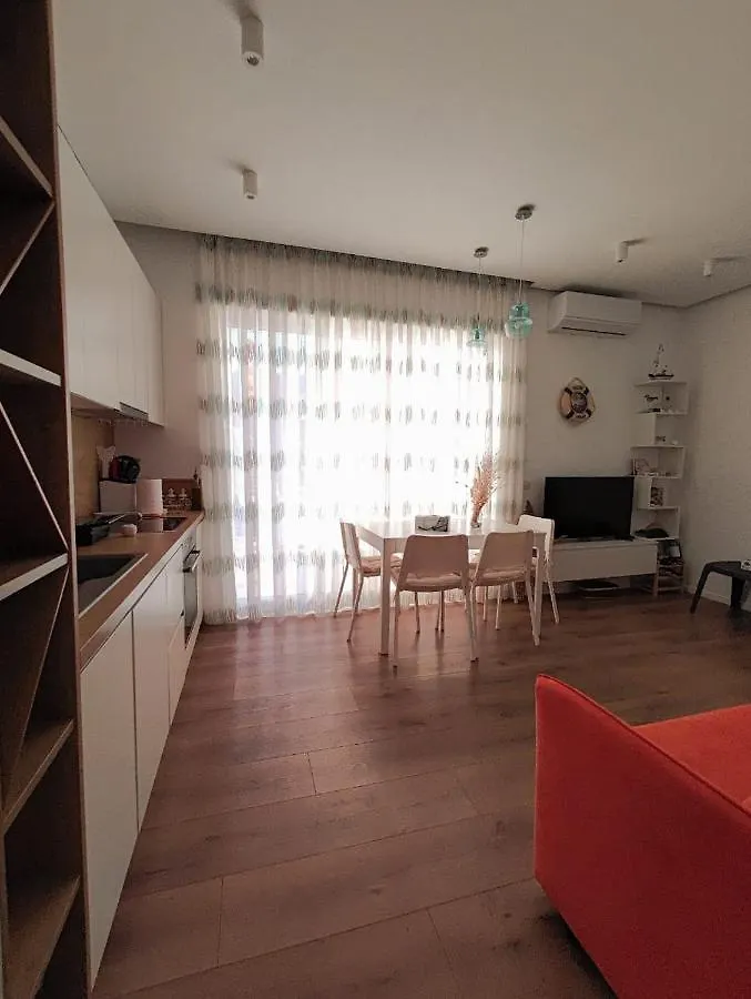 Himara Seaside Apartment